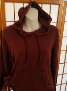 New cropped burgundy hoodie